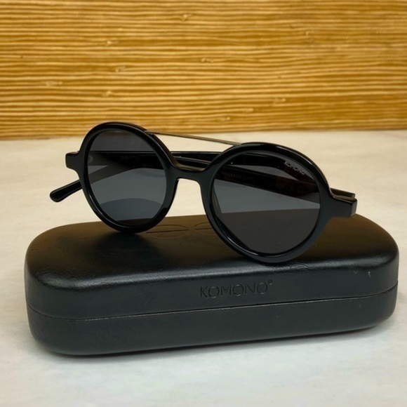 KOMONO Vivien Glossy Black Sunglasses NEW round - Picture 5 of 11